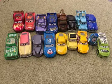 카즈 토미카 17대 세트