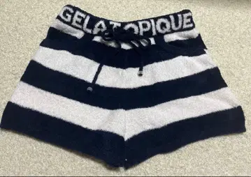 [ 미사용 새상품 택 포함 ] 젤라또피케 보더 숏팬츠