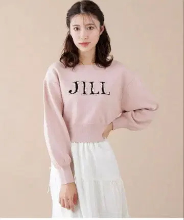 JILLbyJILLSTUART 전개 자카드 로고 니트