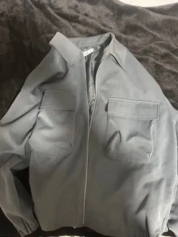 카키색 집업 자켓 등 아우터 4점 세트