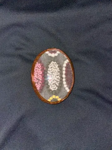 미나 페르호넨 도나텔라페리니 타원형 브로치