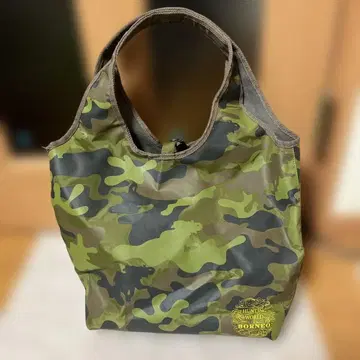 헌팅월드 토트백 리버서블 보르네오 카모 무늬