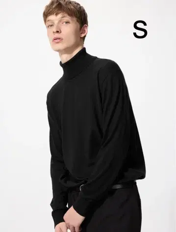 UNIQLO 엑스트라 파인 메리노 터틀넥 스웨터 (긴팔)