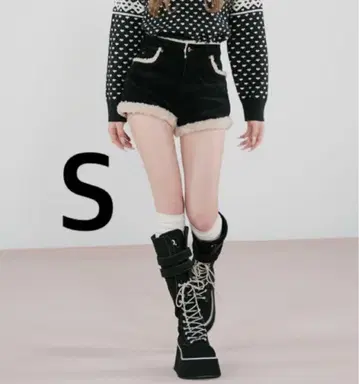 darich 다리치 포인트 보아 코듀로이 숏팬츠