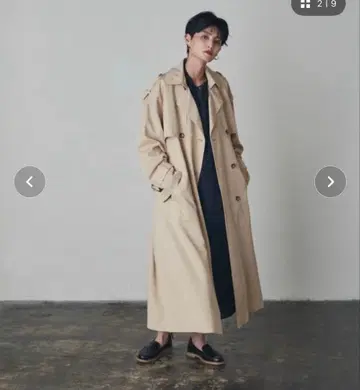 ROSE BUD 베이지 트렌치코트