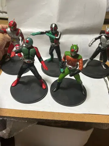 가면라이더 피규어 5체 세트