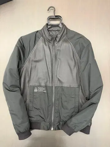 DENHAM 파워 자켓 M 사이즈 블랙