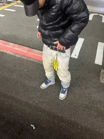 GUAPI 슬림핏 데님 라이트 블루