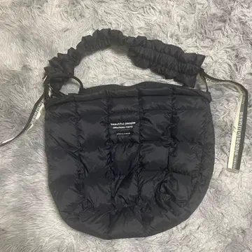 뷰티풀 피플 숄더백 블랙