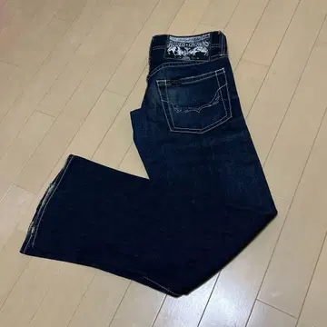 RODEO CROWNS 부츠컷 데님 28인치