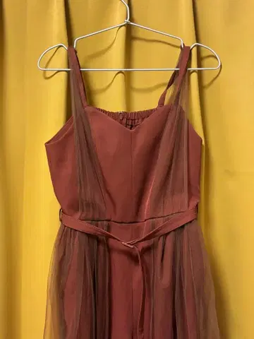 테라코타 슬리브리스 점프수트