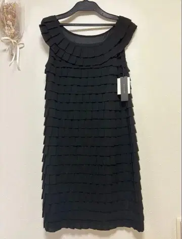 MAITRESSE 블랙 슬리브리스 원피스 파티 드레스 9호