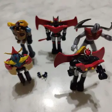 마징가 Z 외 다수 가동식 피규어 5체 세트