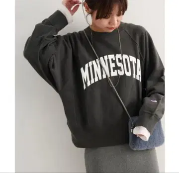 새상품급 저널 스탠다드 리룸 별주 챔피온 맨투맨