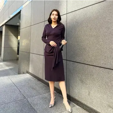 셀펜티나 페플럼 테일 원피스 M 사이즈 스모크 퍼플