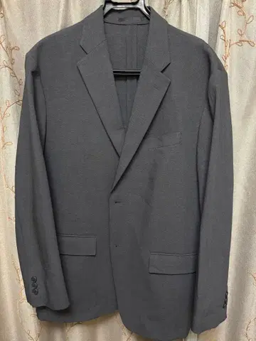 유니클로 감동 자켓 다크 그레이