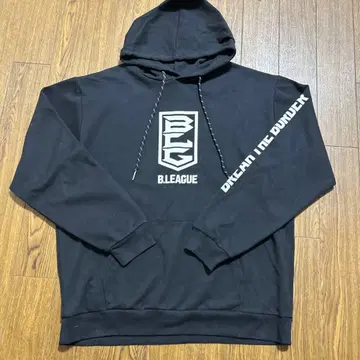 B.LEAGUE 후드 부착 후드티 LL 블랙 백 프린트