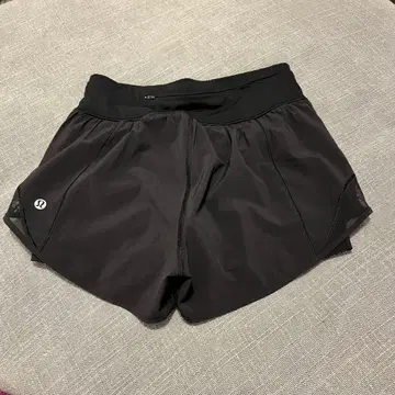 Lululemon 블랙 숏팬츠