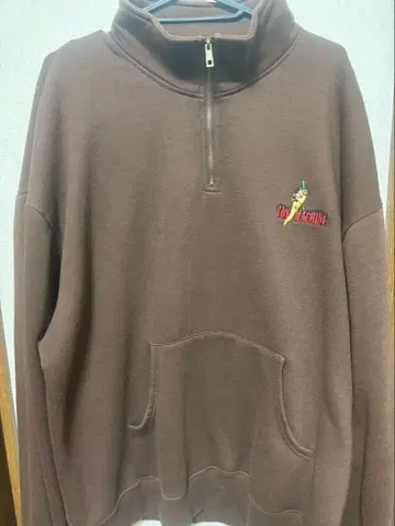 TOY MACHINE 브라운 하프 지퍼 맨투맨