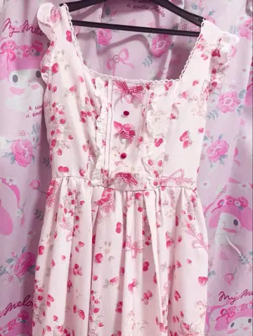 LIZLISA 스트로베리 토끼 패턴 점프 스커트