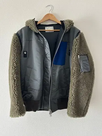 SACAI 23AW 도킹 플라이트 보아 자켓 사이즈 3