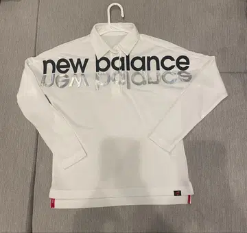 New Balance 화이트 긴팔 피케 셔츠