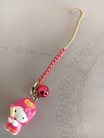 헬로키티 고토치 용산사 스트랩 롱즈웨이 대만