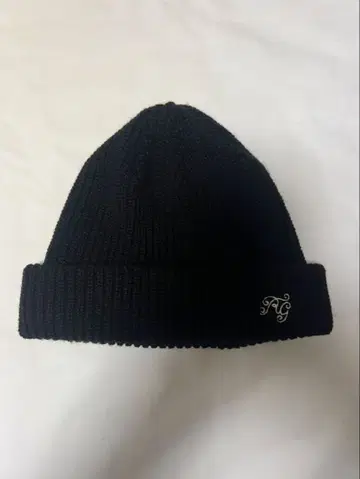 RUDE GALLERY 블랙 니트 모자