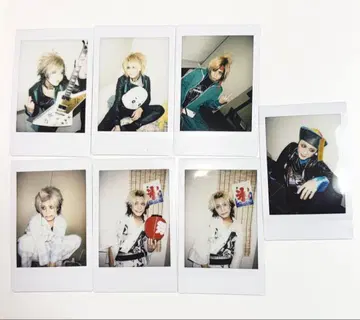 달콤한 폭력 의 폴라로이드 7장