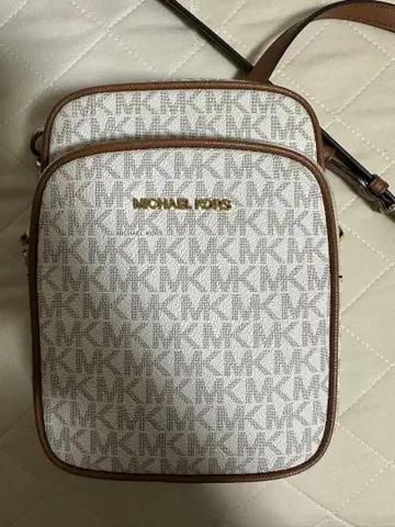 MICHAEL KORS 모노그램 숄더백