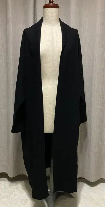 요건 레일 숄 코트