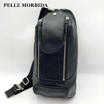 컨디션 최상 펠레 모르비다 메이든 보야주 바디백 블랙 가죽 고급스러움