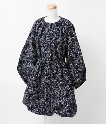 COEL 오리지널 자카드 미니 원피스 올 패턴 벨트 포함 네이비