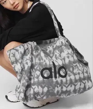 Alo Yoga 토트백