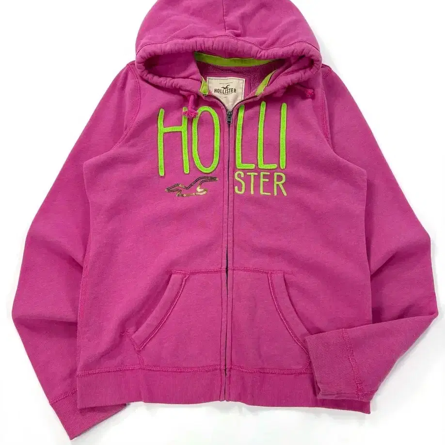 HOLLISTER | 홀리스터 Hollister Pink Hooded Zip-Up #홀리스터,#홀리스터후드집업,#홀리스터니트,#홀리스터 후드,#홀리스터바지 on Bunjang Global Site., image size:918x918