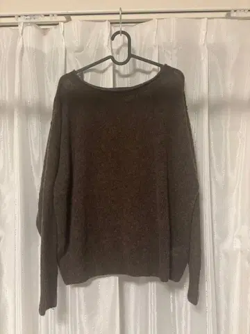 SHENERY 시어 울 풀오버 브라운