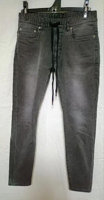 어태치먼트 고출력 스트레치 데님 이지 팬츠 카즈유키 쿠마가이