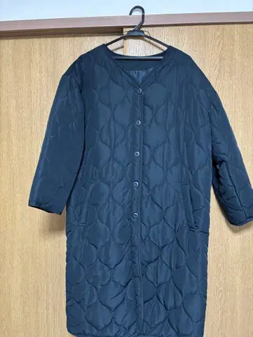 충전솜 노카라 퀼트 롱 코트 네이비
