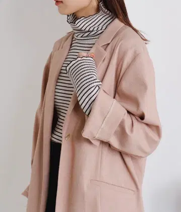 베이지 테일러드 자켓