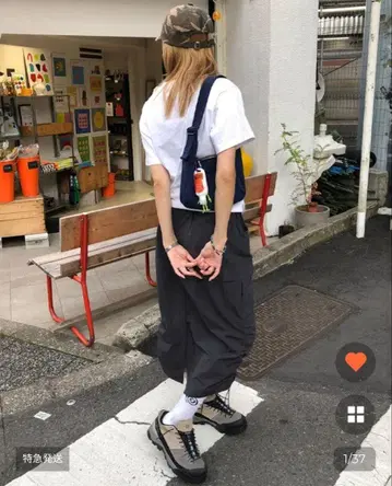 카고 사이드 스트링 스커트