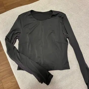 룰루레몬 긴팔T셔츠 크루넥 요가웨어 액티브웨어