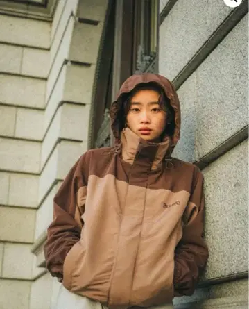 bless u 마운틴 후드티