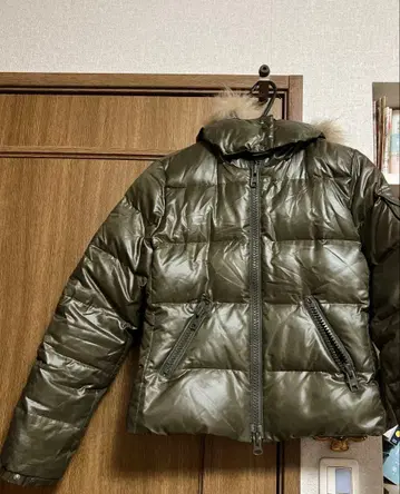 올리브 그린 다운 자켓 사이즈 2