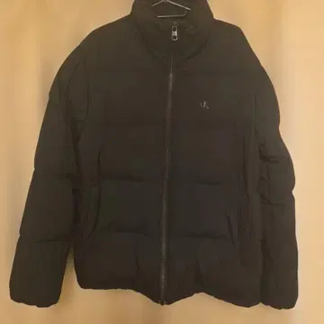 Calvin Klein Jeans 블랙 다운 자켓