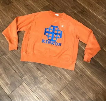 Champion KIRKOS 로고 맨투맨