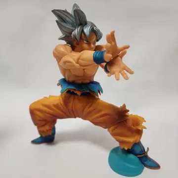 드래곤볼 무의식의 극의 손오공 피규어