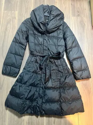 블랙 다운 코트 코무사