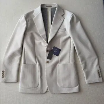 미사용 새상품 ESTNATION 화이트 테일러드 자켓 고밀도 특수 소재