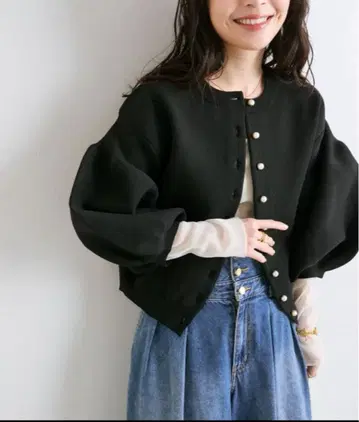 La boutique BonBon 펄 볼륨 니트 가디건 블랙