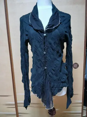 프로필 필독 M. & KYOKO 블랙 리브 긴팔 가디건 M